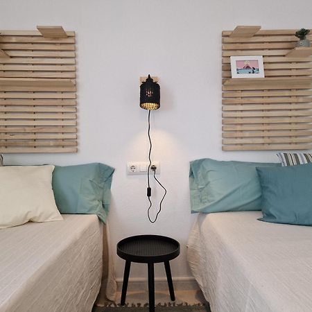 Cozy Apartment Apolo XIV Seaview 卡尔佩 外观 照片