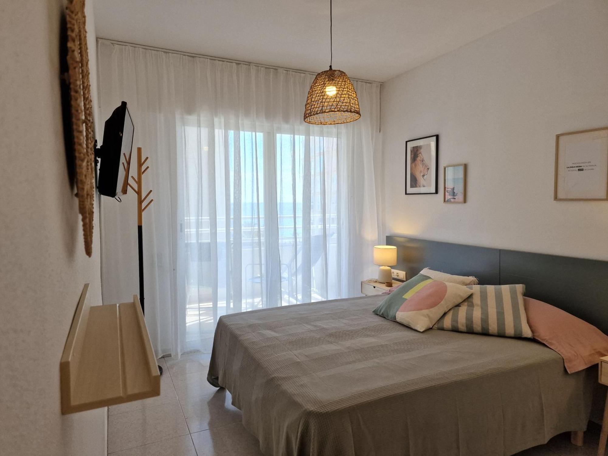Cozy Apartment Apolo XIV Seaview 卡尔佩 外观 照片