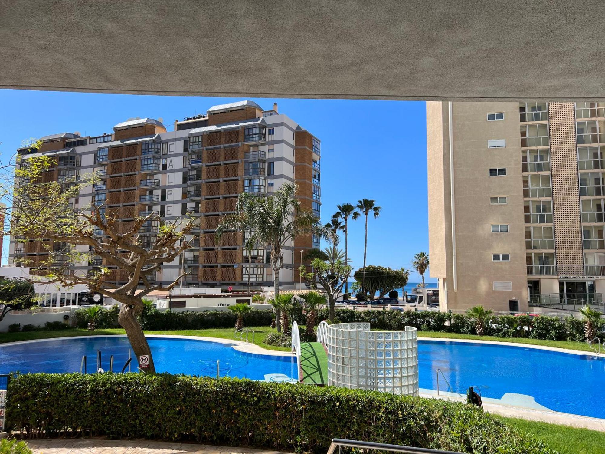 Cozy Apartment Apolo XIV Seaview 卡尔佩 外观 照片